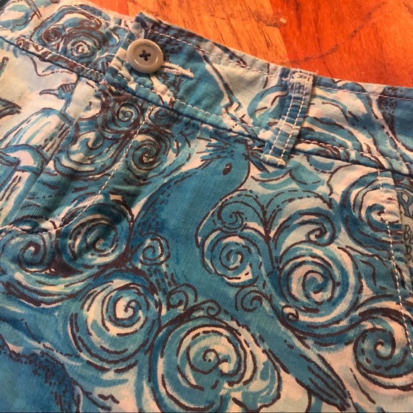 EUC HTF RARE LILLY SHORTS - Picture 4 of 8